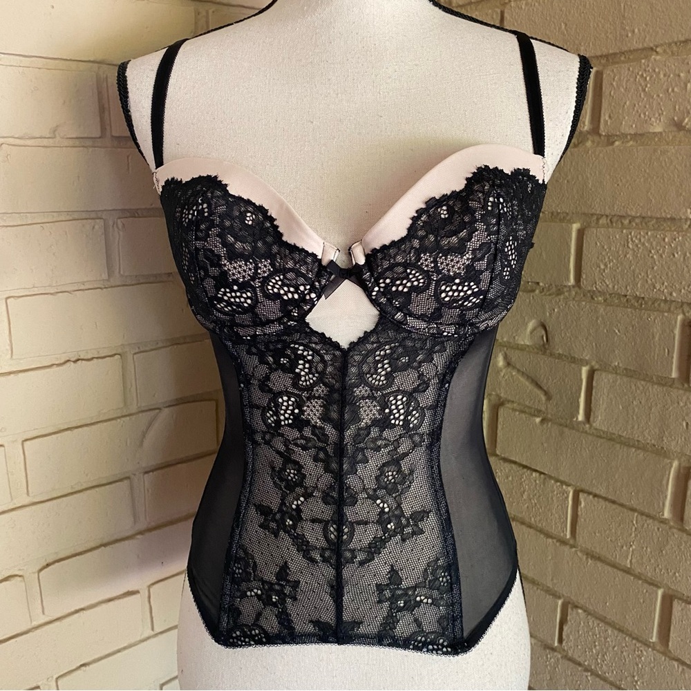 Victoria's Secret 34C Lace Corset Flower Black Bustier Lingerie Victorian Gothic